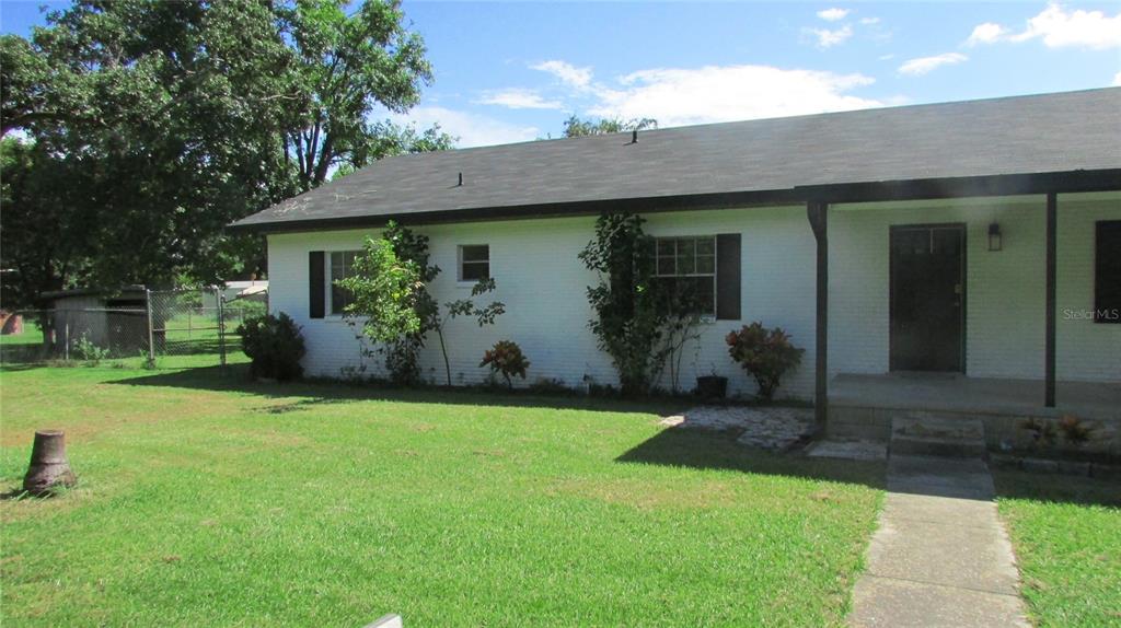 3225 Oakland Road North Lakeland, FL 33801 - Photo 3 of 47