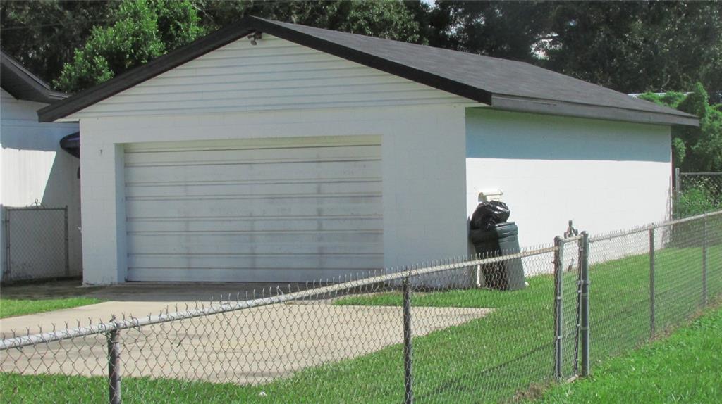 3225 Oakland Road North Lakeland, FL 33801 - Photo 40 of 47