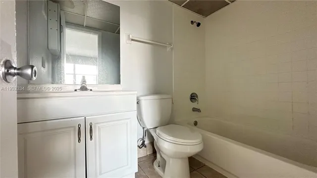 $1,550 | 8020 Fairview Drive, Unit 108, Tamarac, FL 33321