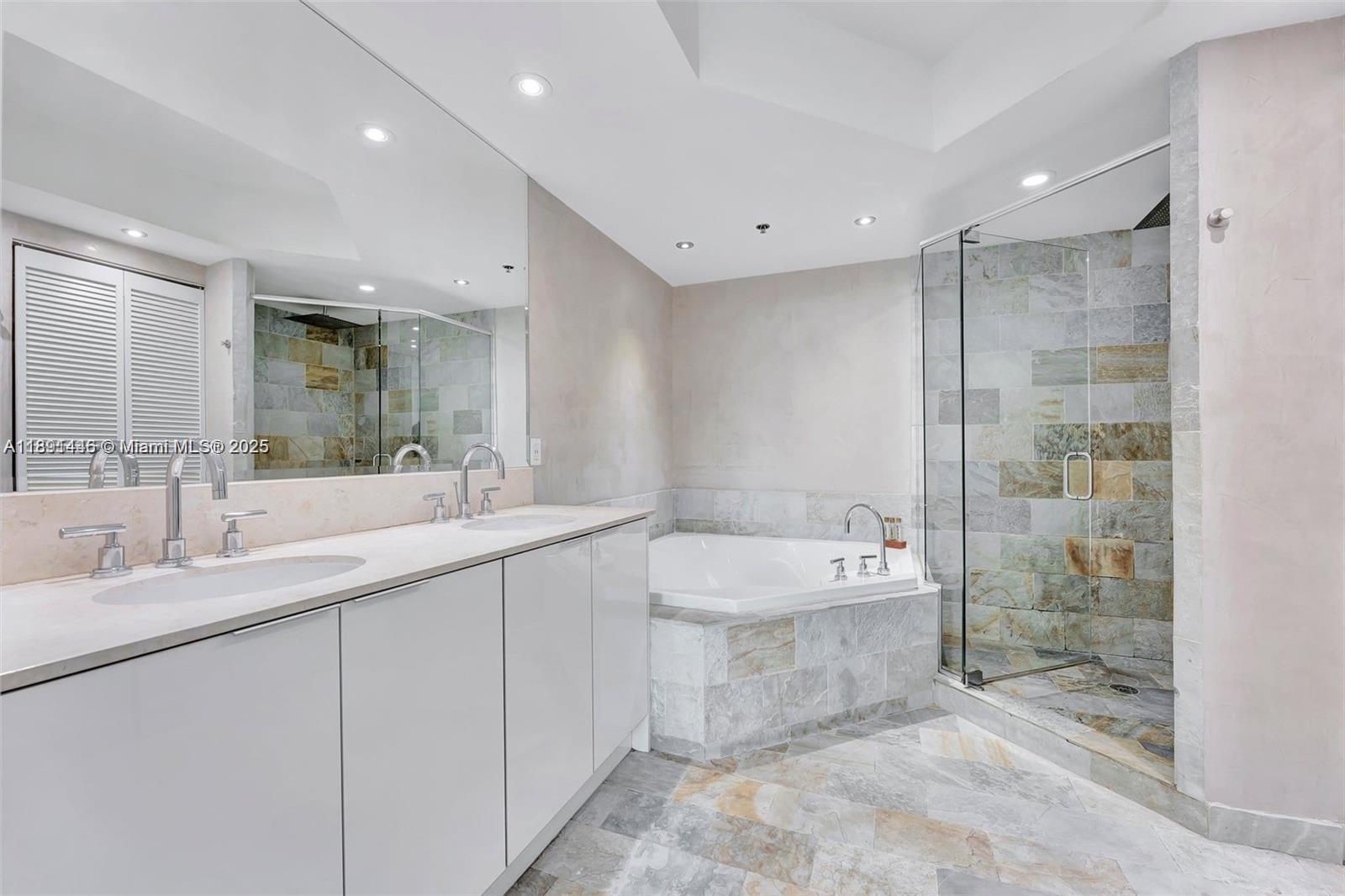 2641 North Flamingo Road, Unit 603N Sunrise, FL 33323 - Photo 17 of 29