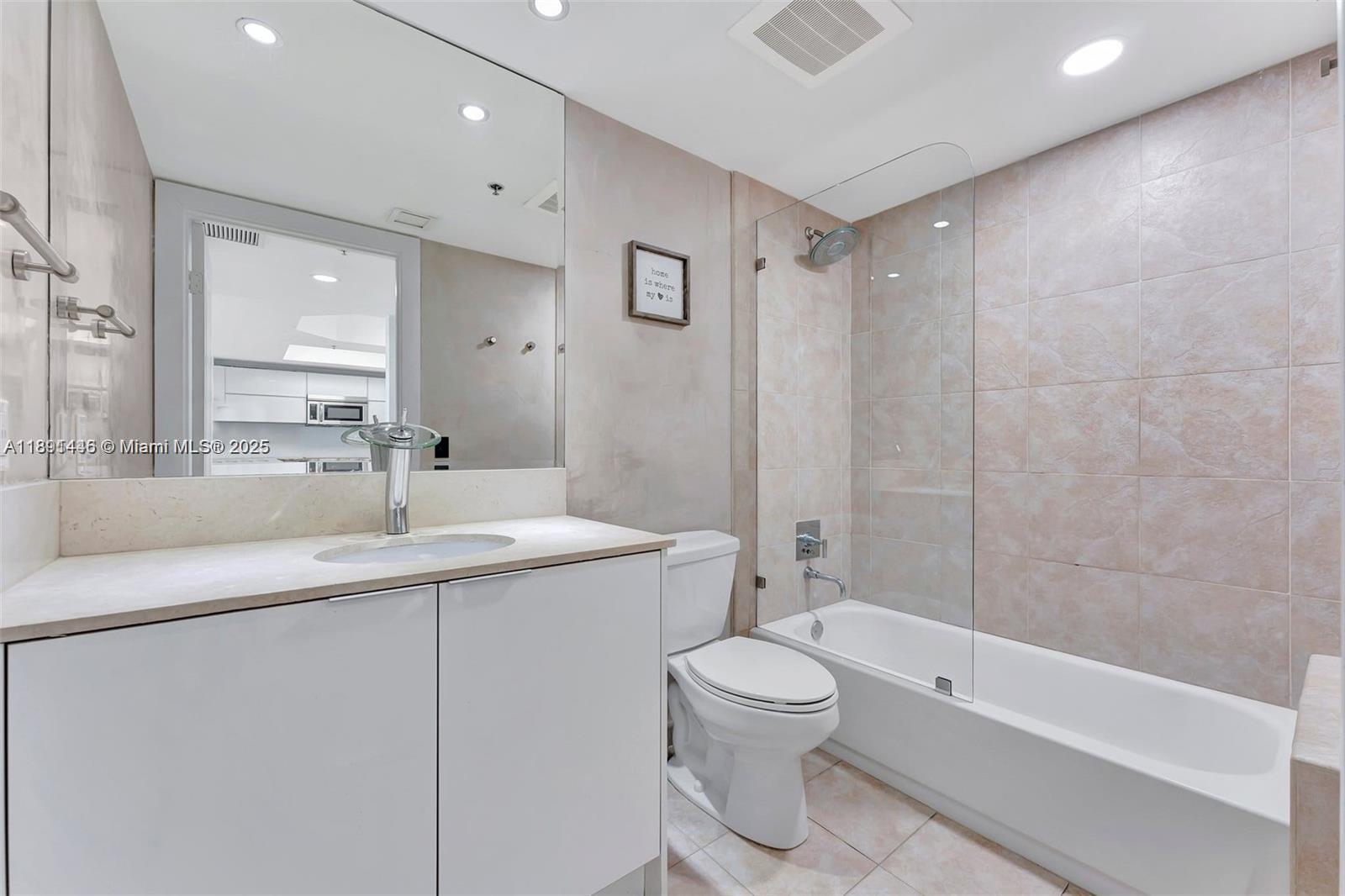 2641 North Flamingo Road, Unit 603N Sunrise, FL 33323 - Photo 23 of 29