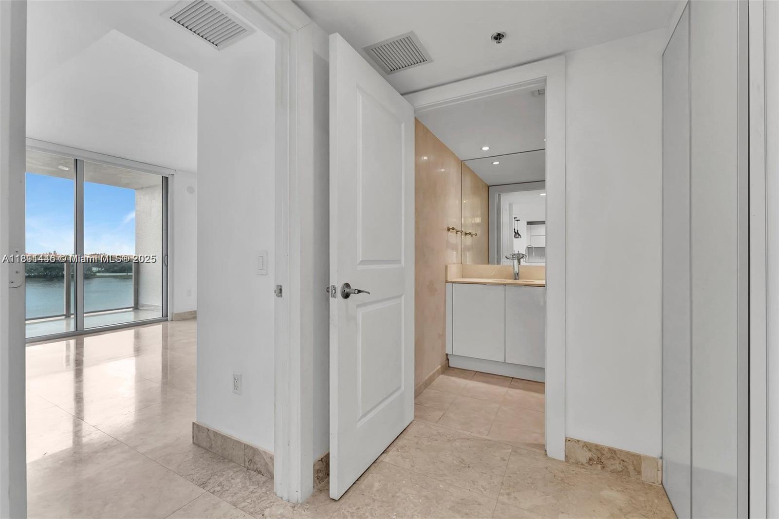 2641 North Flamingo Road, Unit 603N Sunrise, FL 33323 - Photo 25 of 29