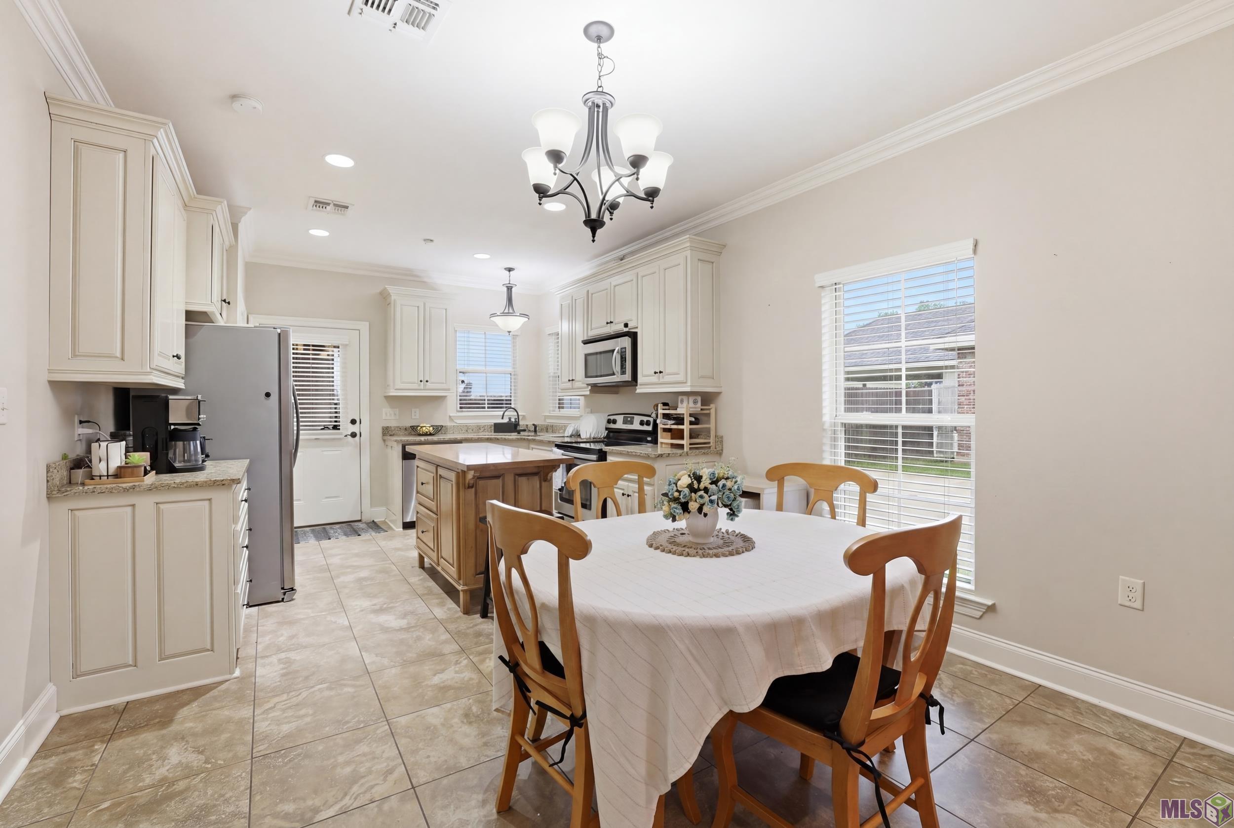 2302 Parish Road Thibodaux, LA 70301 - Photo 4 of 12