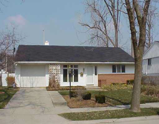 911 Tulip Tree Road Fort Wayne, IN 46825 - Photo 1 of 4 Gallery Image 1