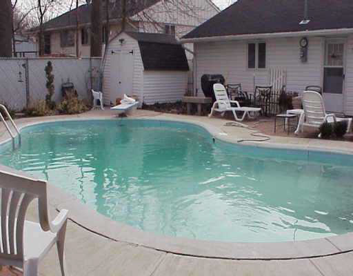 911 Tulip Tree Road Fort Wayne, IN 46825 - Photo 4 of 4 Gallery Image 4