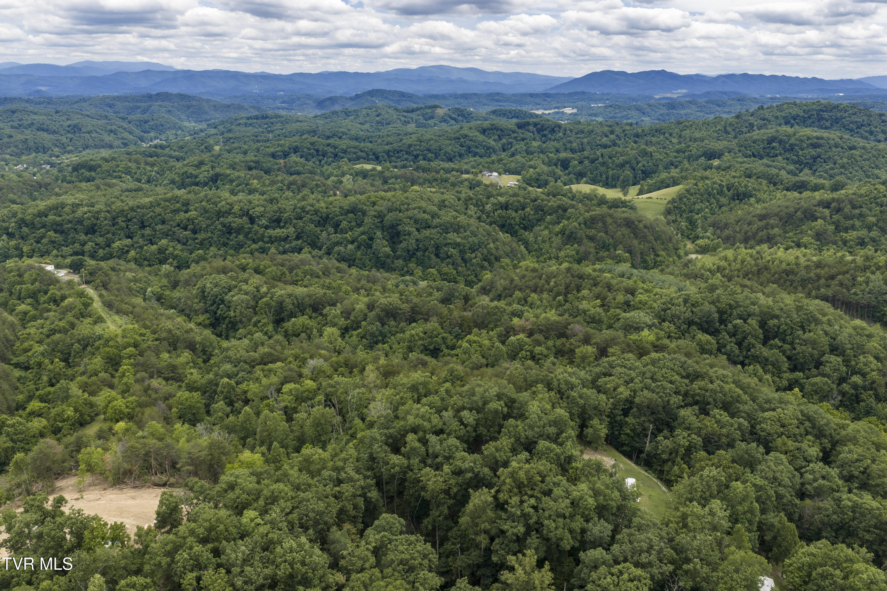 700 Piney Flats Road Piney Flats, TN 37686 - Photo 17 of 44 700-758PineyFlats-Aerials-30