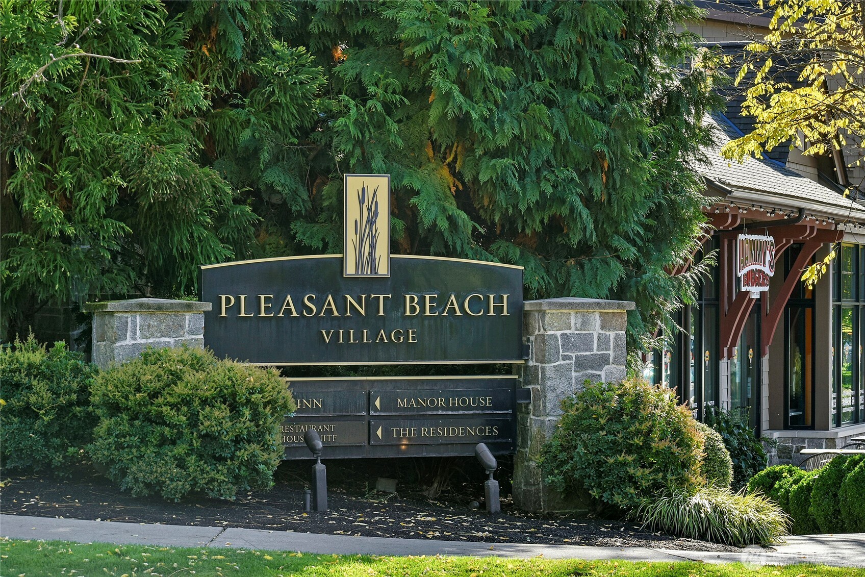 4869 Rosalind Road Northeast Bainbridge Island, WA 98110 - Photo 37 of 40 a view of a street sign of the house