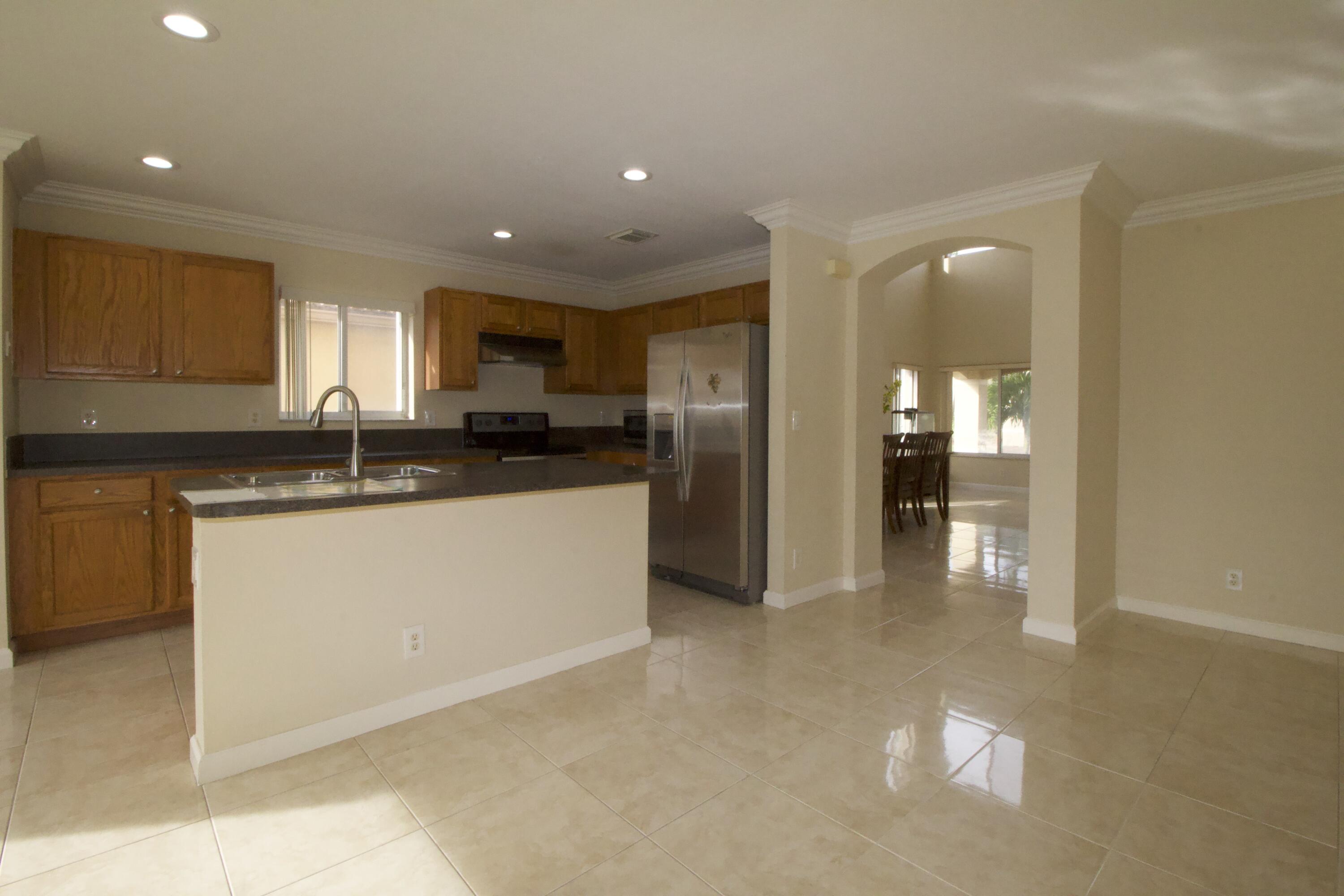 4014 Rocks Point Place Riviera Beach, FL 33407 - Photo 10 of 48 IMG_6247