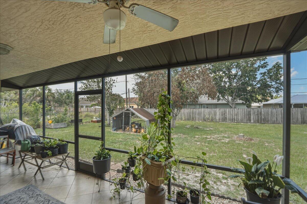 963 Southwest Bay State Road Port St. Lucie, FL 34953 - Photo 35 of 46 39-DSC6091