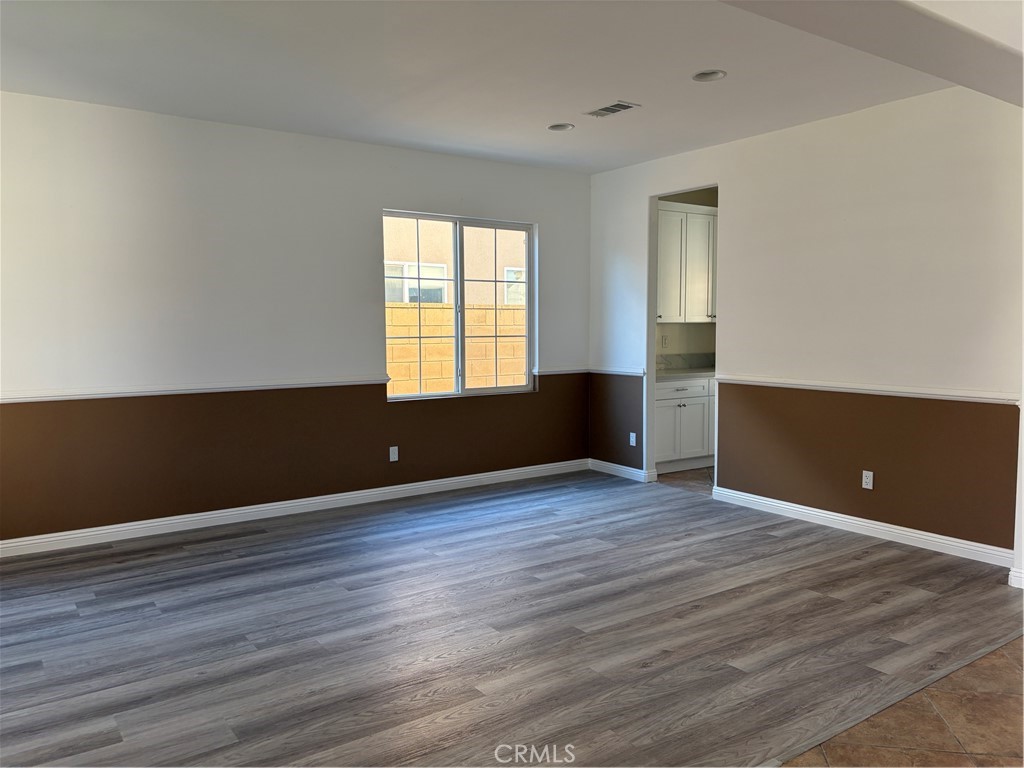 6179 Cedar Creek Road Eastvale, CA 92880 - Photo 3 of 36 1st Floor Living Room