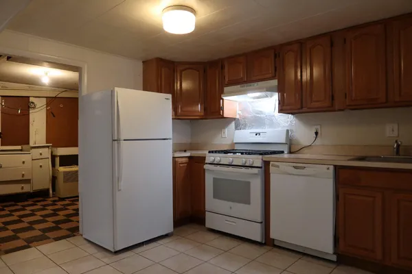 $3,000 | 109 Deep Dale Drive, Lutherville-Timonium, MD 21093