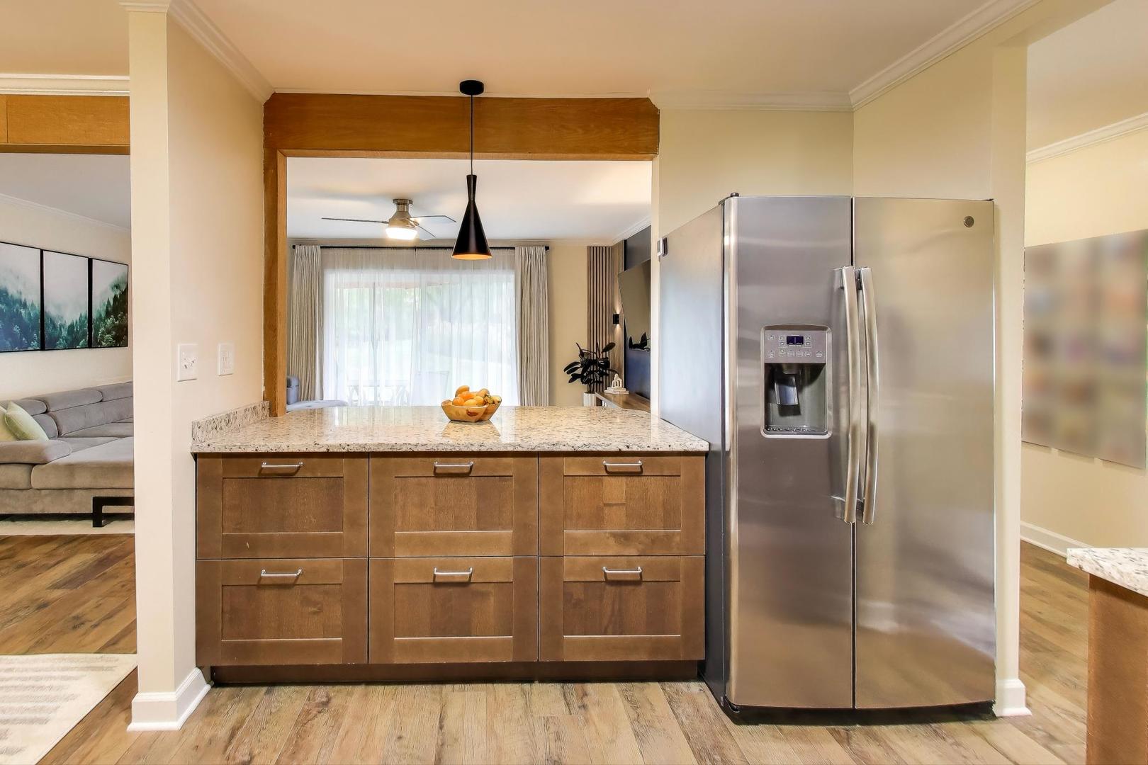 2303 South Goebbert Road, Unit A109 Arlington Heights, IL 60005 - Photo 14 of 40 Gallery Image 14