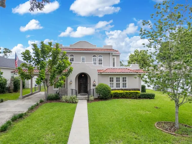 $750,000 | 207 West Maxwell Street, Lakeland, FL 33803