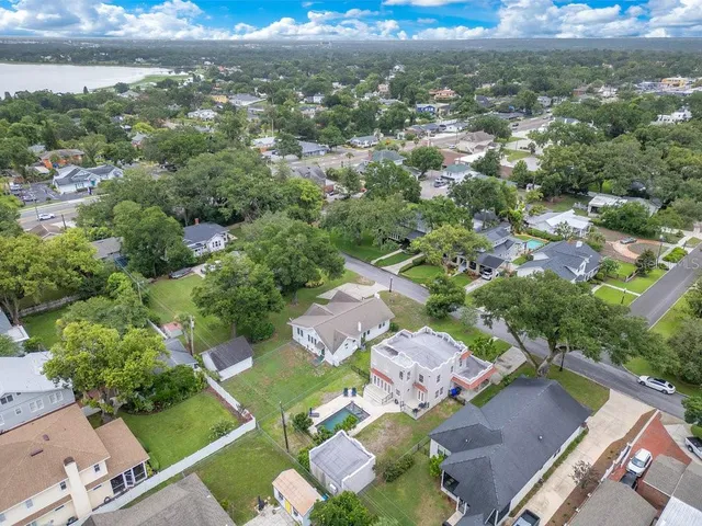 $750,000 | 207 West Maxwell Street, Lakeland, FL 33803