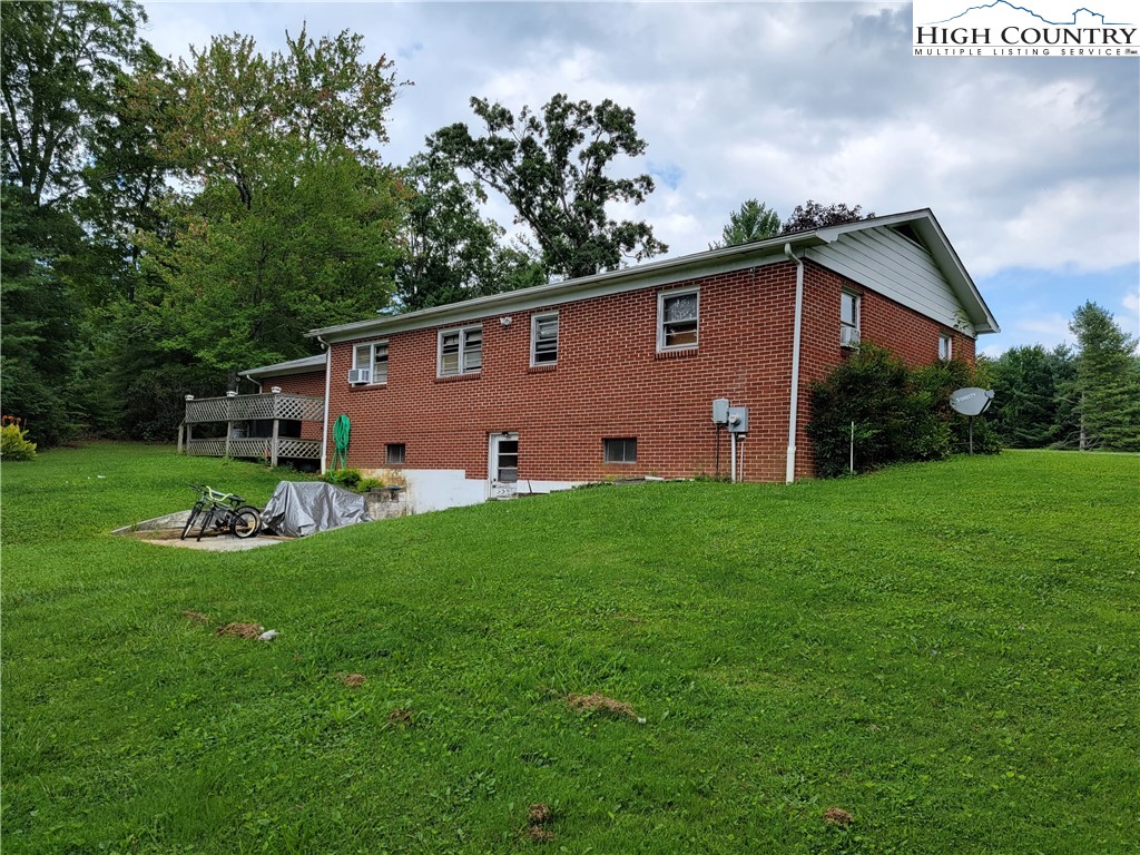 155 Andrews Ridge Road Sparta, NC 28675 - Photo 33 of 34 Gallery Image 33