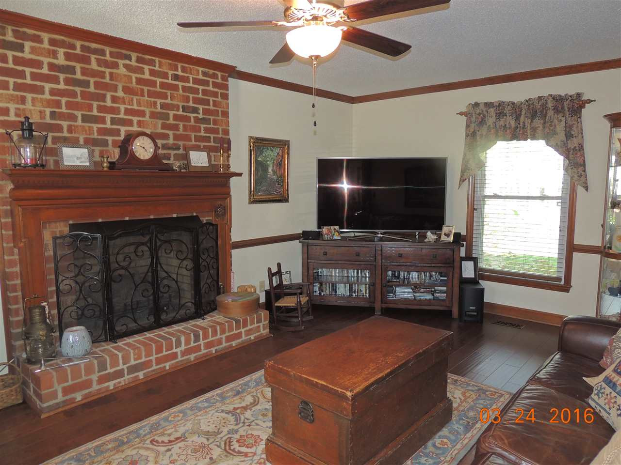 3206 Dixon Road Durham, NC 27707 - Photo 10 of 20 FAMILY ROOM