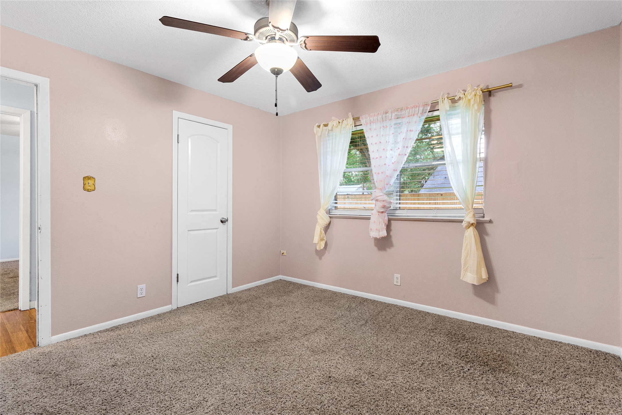 416 East Myrtle Street Angleton, TX 77515 - Photo 17 of 22