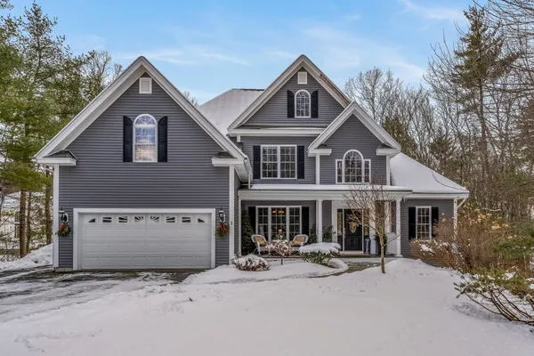 $841,000 | 5 Briar Court, Hooksett, NH 03106