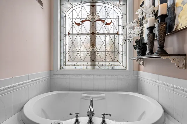 $785,000 | 5 Briar Court, Hooksett, NH 03106