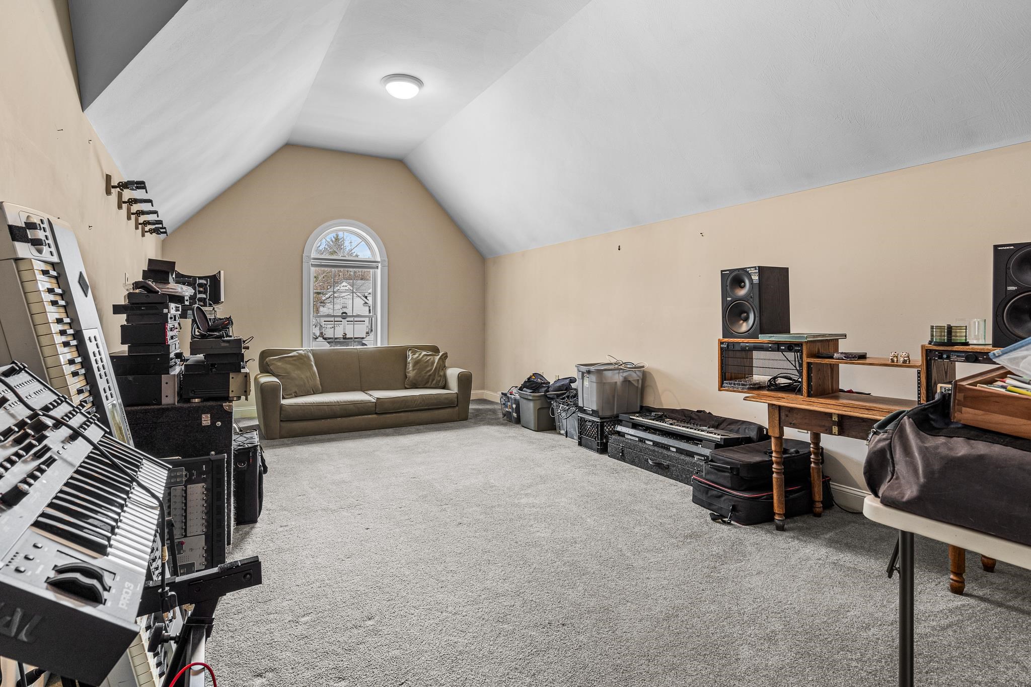 5 Briar Court Hooksett, NH 03106 - Photo 31 of 49