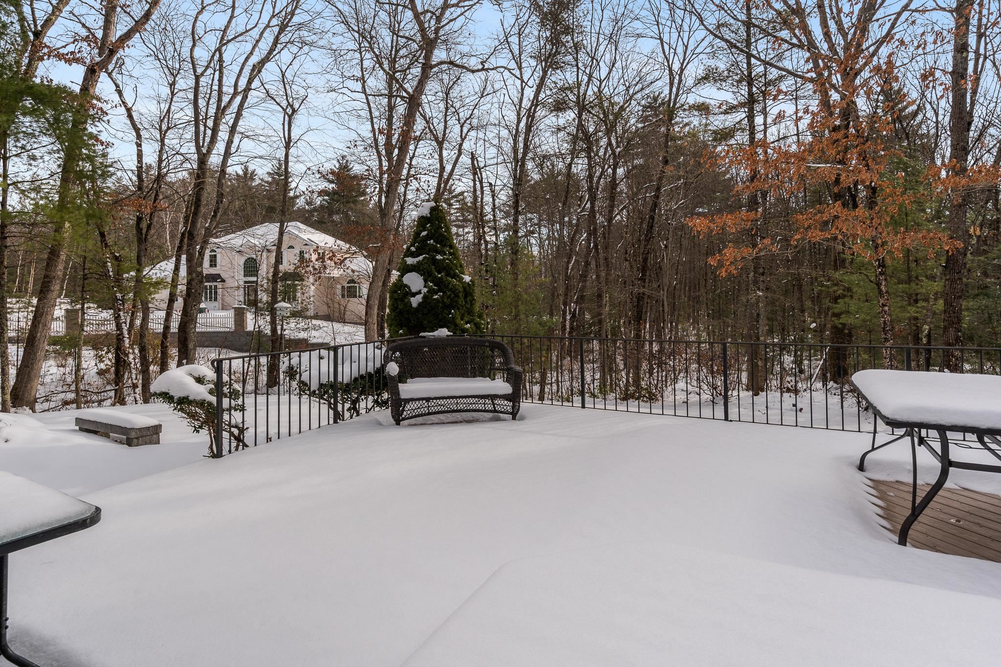 5 Briar Court Hooksett, NH 03106 - Photo 44 of 49