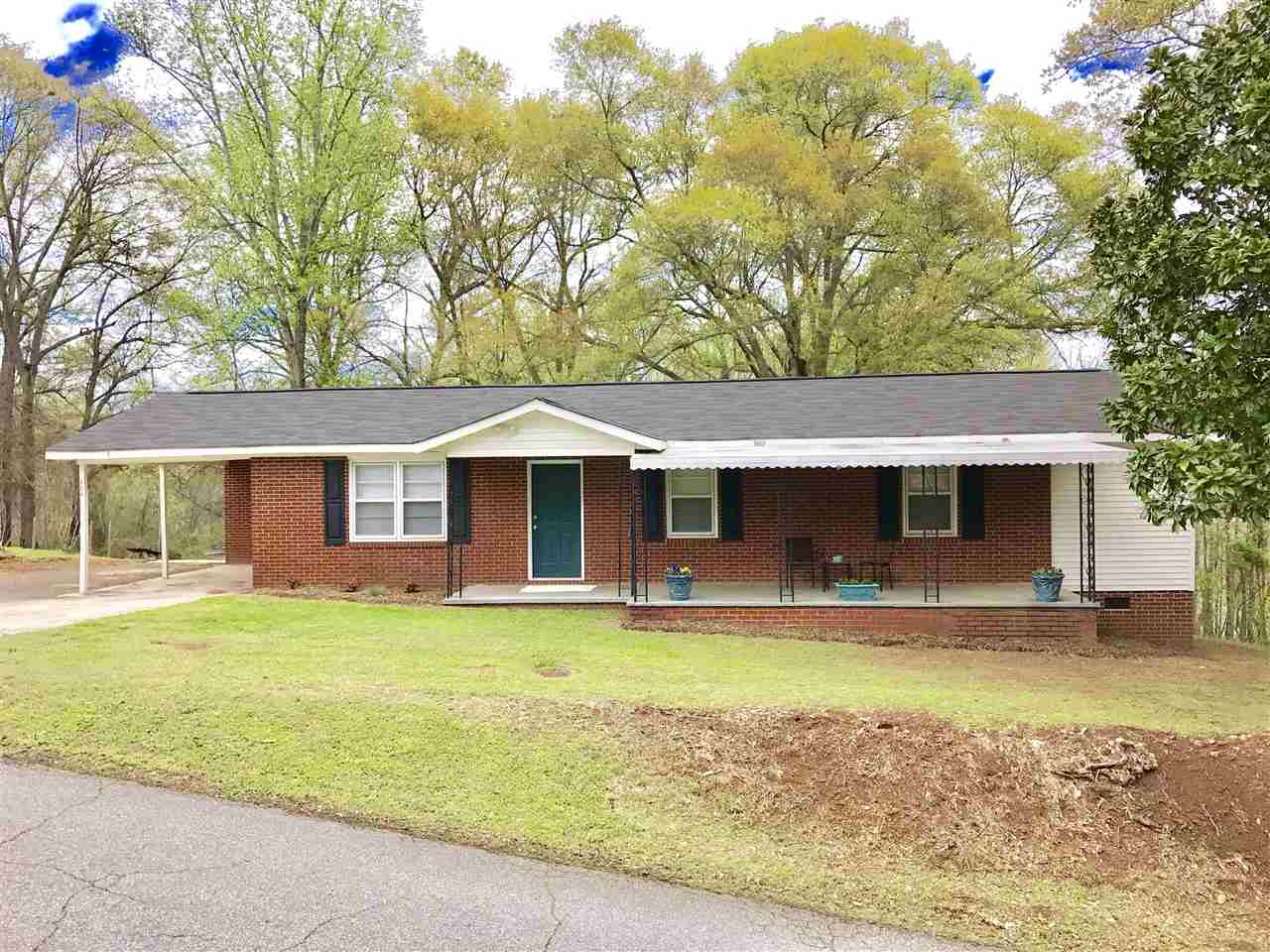 106 Maxwell Street Inman, SC 29349 - Photo 1 of 23
