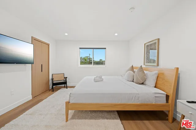 $5,499 | 839 North McCadden Place, Unit F, Los Angeles, CA 90038