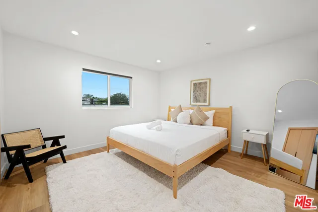 $5,499 | 839 North McCadden Place, Unit F, Los Angeles, CA 90038