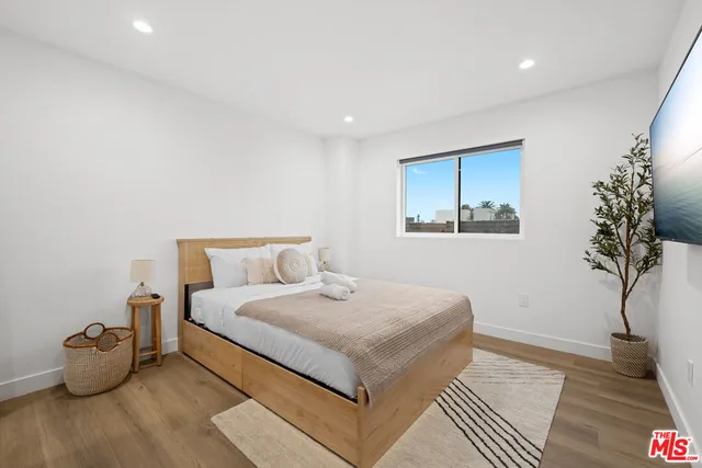 $5,499 | 839 North McCadden Place, Unit F, Los Angeles, CA 90038