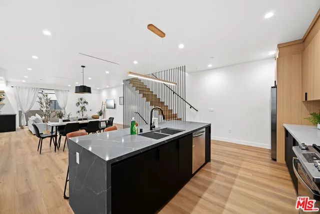 $5,499 | 839 North McCadden Place, Unit F, Los Angeles, CA 90038