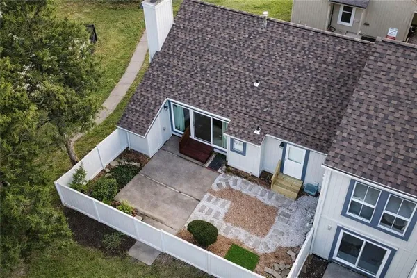 $234,900 | 12201 West 79th Terrace, Lenexa, KS 66215
