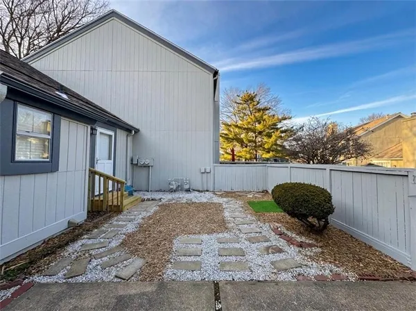 $234,900 | 12201 West 79th Terrace, Lenexa, KS 66215