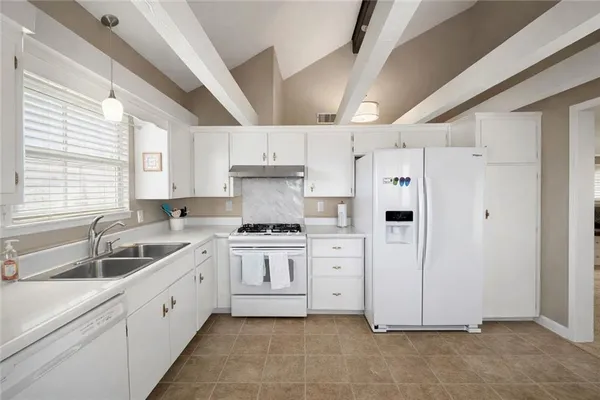 $234,900 | 12201 West 79th Terrace, Lenexa, KS 66215