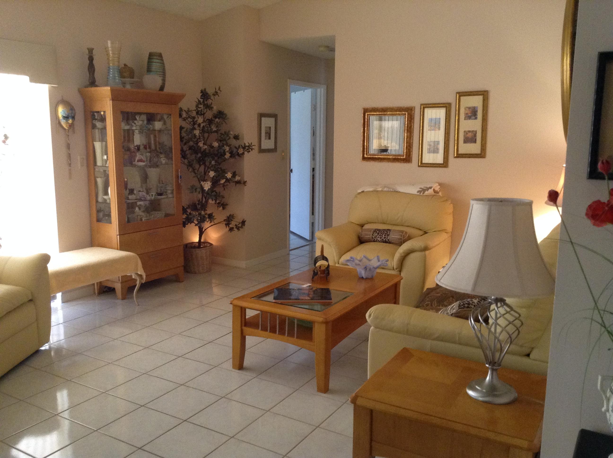 11710 Springflower Place Boca Raton, FL 33428 - Photo 4 of 10 formal living room