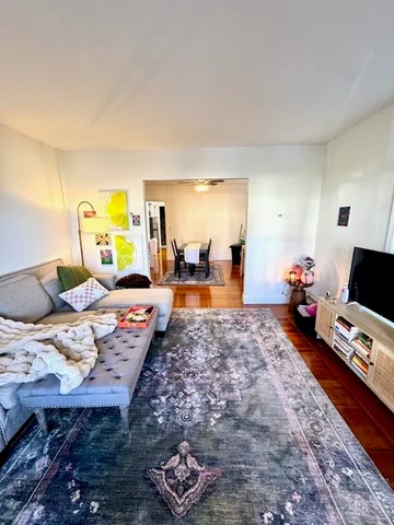 $2,300 | 17 6th Street, Unit 1, Providence, RI 02906