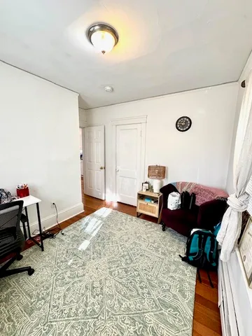 $2,300 | 17 6th Street, Unit 1, Providence, RI 02906