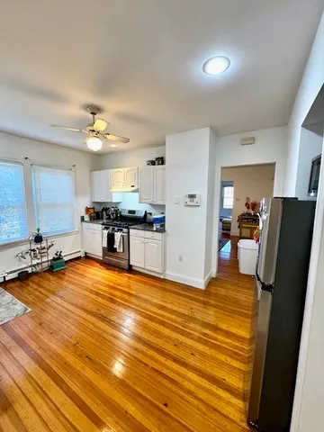 $2,300 | 17 6th Street, Unit 1, Providence, RI 02906