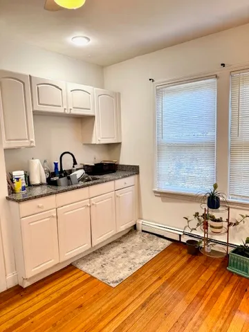 $2,300 | 17 6th Street, Unit 1, Providence, RI 02906