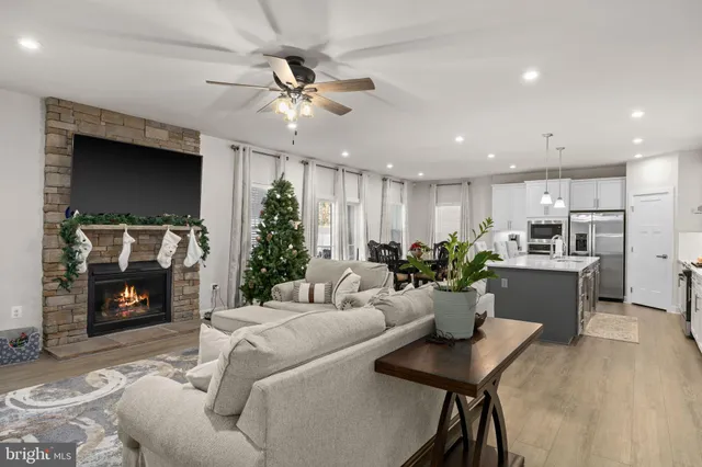 $714,900 | 8612 Sylvannah Drive, Spotsylvania, VA 22553