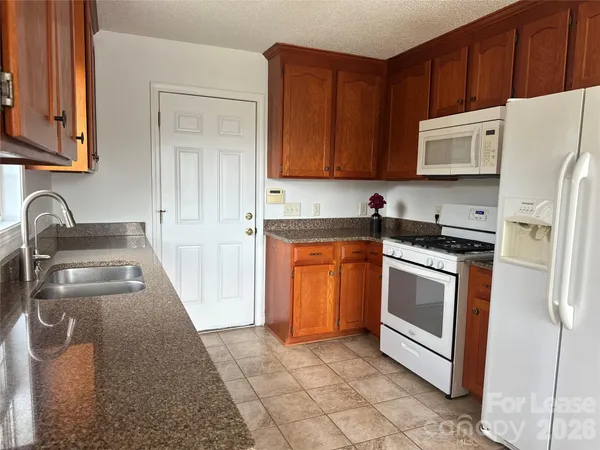 $1,750 | 5316 Oaktree Drive, Gastonia, NC 28052