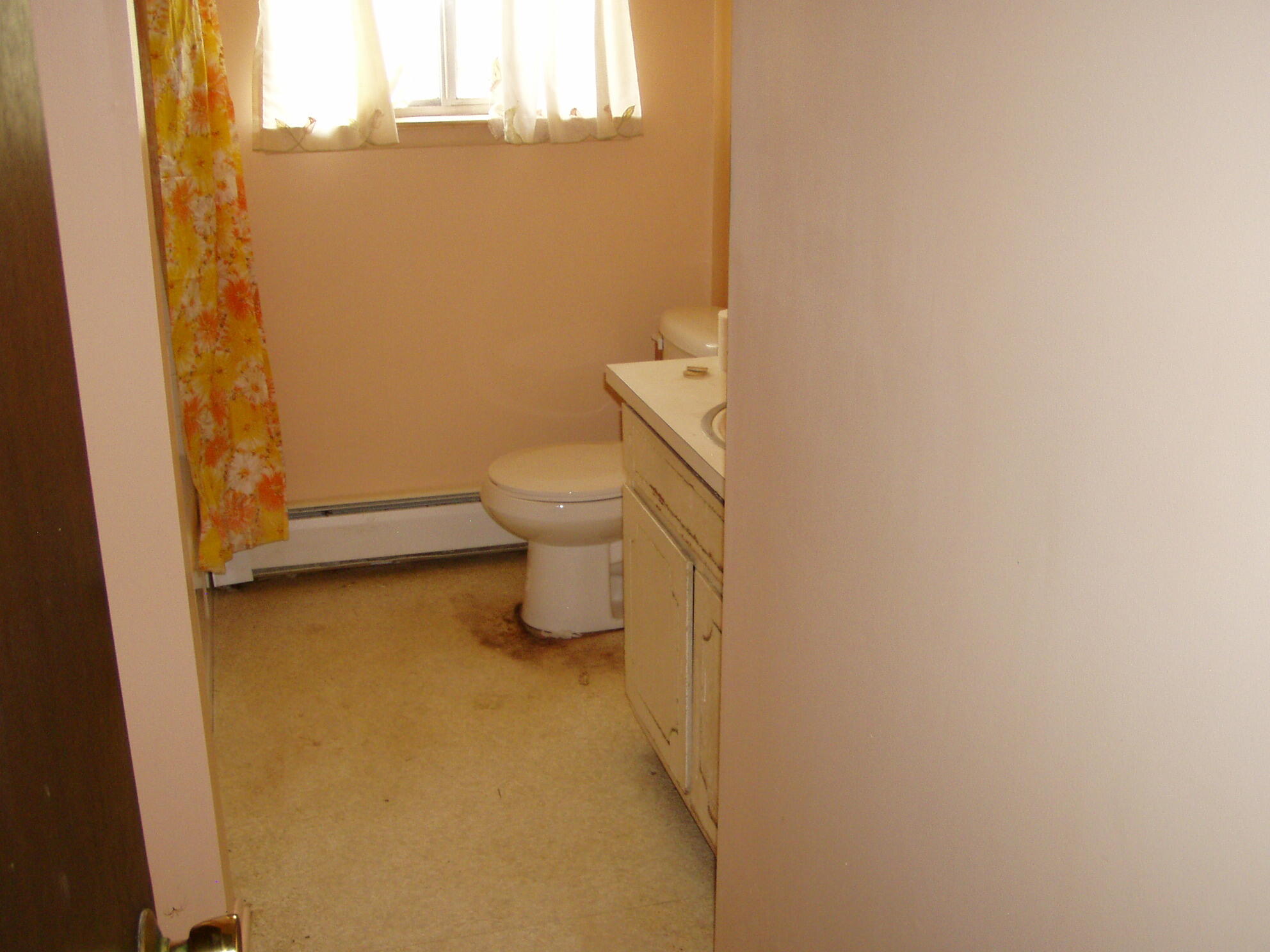 6350 Merritt Road Ypsilanti, MI 48197 - Photo 4 of 15 P1010056