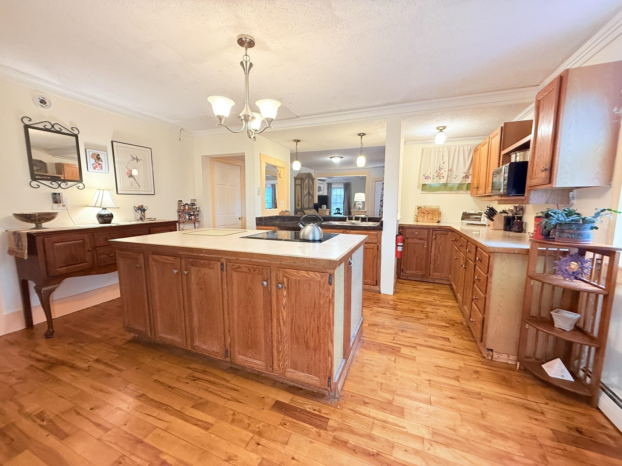 33 Cottage Avenue Springfield, VT 05156 - Photo 11 of 39