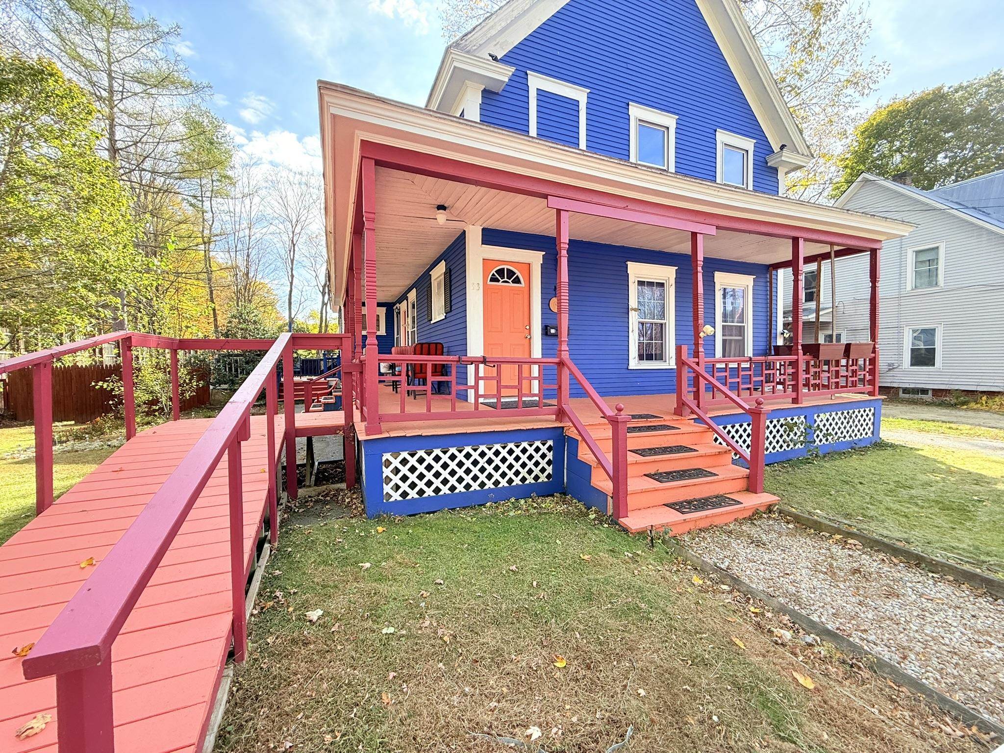 33 Cottage Avenue Springfield, VT 05156 - Photo 2 of 39