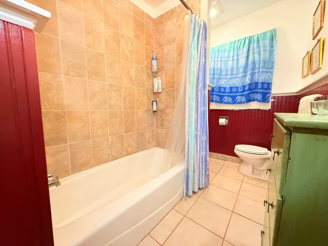 $250,000 | 33 Cottage Avenue, Springfield, VT 05156