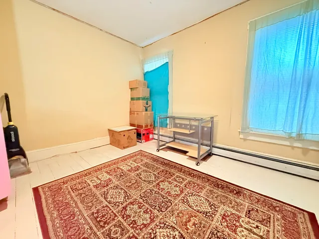 $250,000 | 33 Cottage Avenue, Springfield, VT 05156