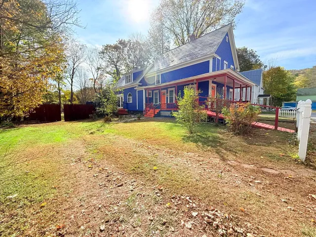 $250,000 | 33 Cottage Avenue, Springfield, VT 05156