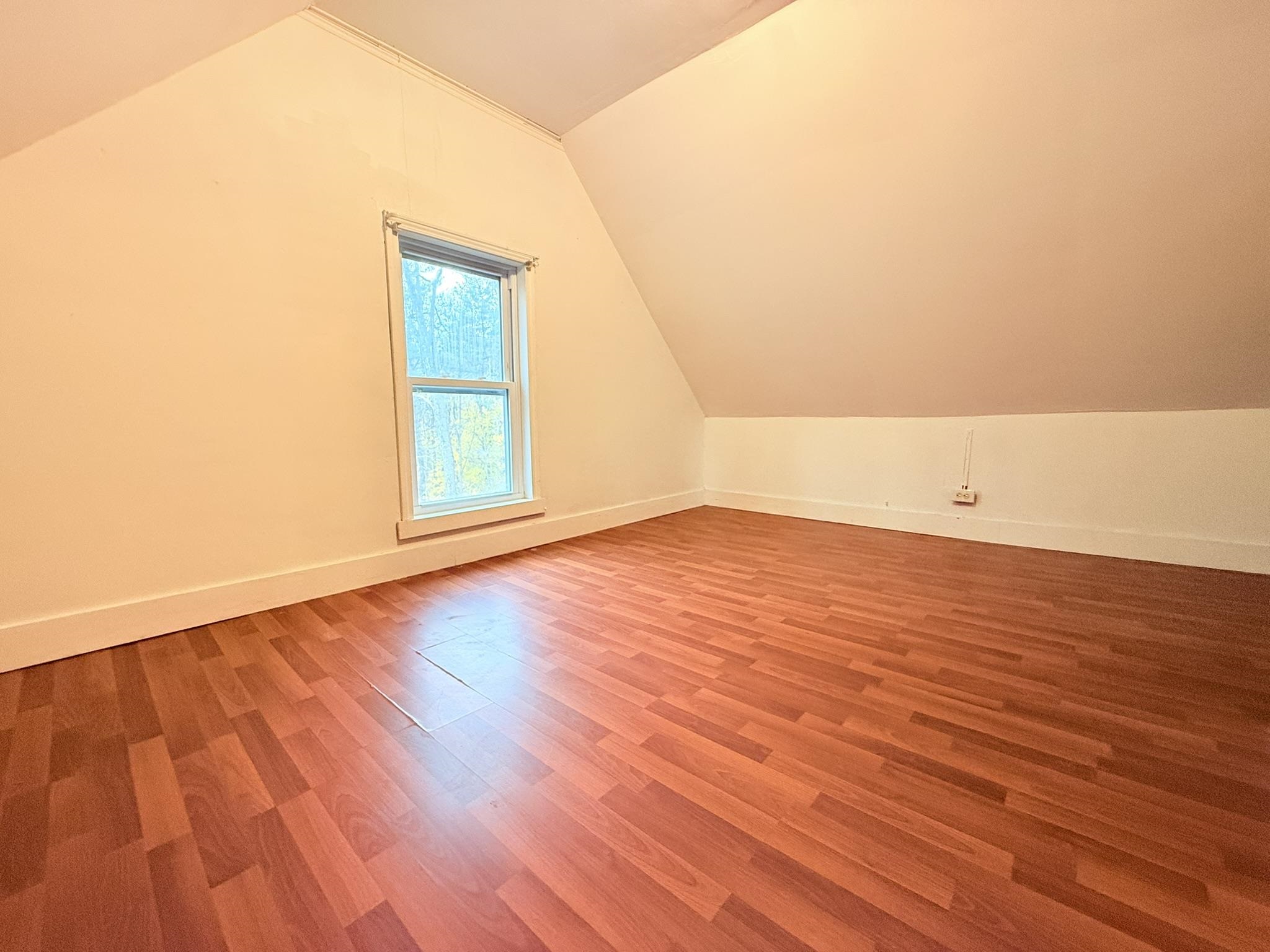 33 Cottage Avenue Springfield, VT 05156 - Photo 37 of 39