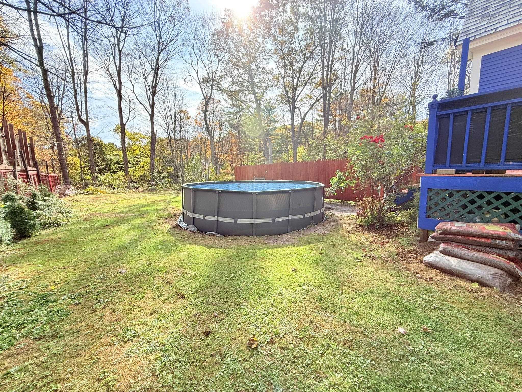 33 Cottage Avenue Springfield, VT 05156 - Photo 4 of 39