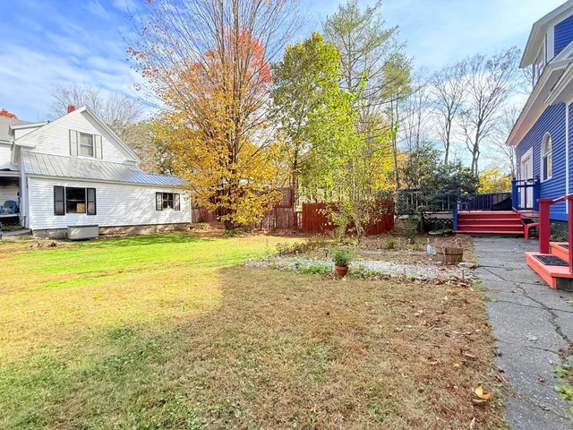 $250,000 | 33 Cottage Avenue, Springfield, VT 05156