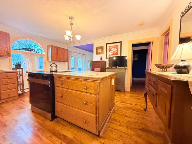 $250,000 | 33 Cottage Avenue, Springfield, VT 05156